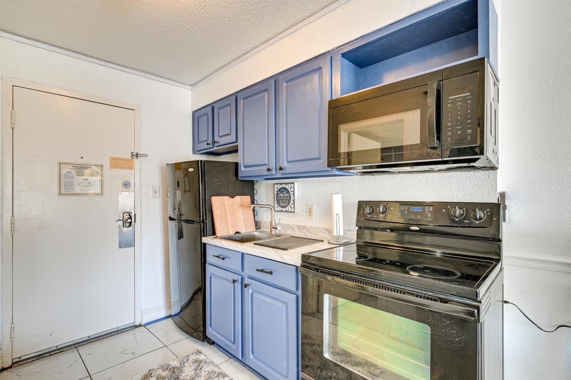 Sea Mist Oceanfront Studio Condo With Balcony! Myrtle Beach Exterior photo
